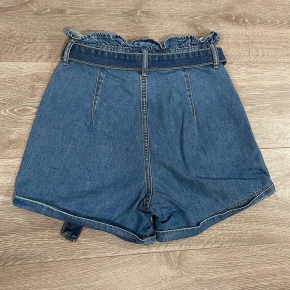 Shein Retro High Rise Pleated Paper Bag Waist Denim Jean Shorts 4 - Picture 9 of 11